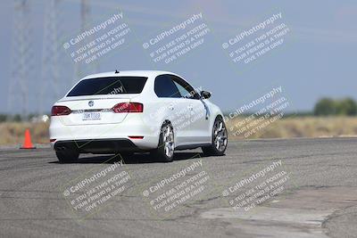 media/Sep-20-2025-Extreme Speed (Sat) [[1fcc23683c]]/Orange (Mid Intermediate)/Session 3 (Offramp)/